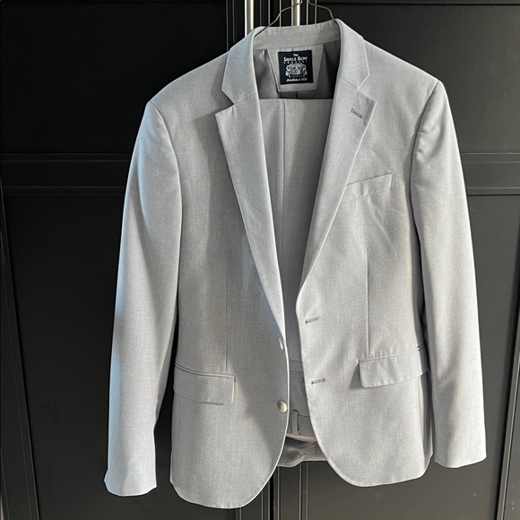 Men's Light Gray suit